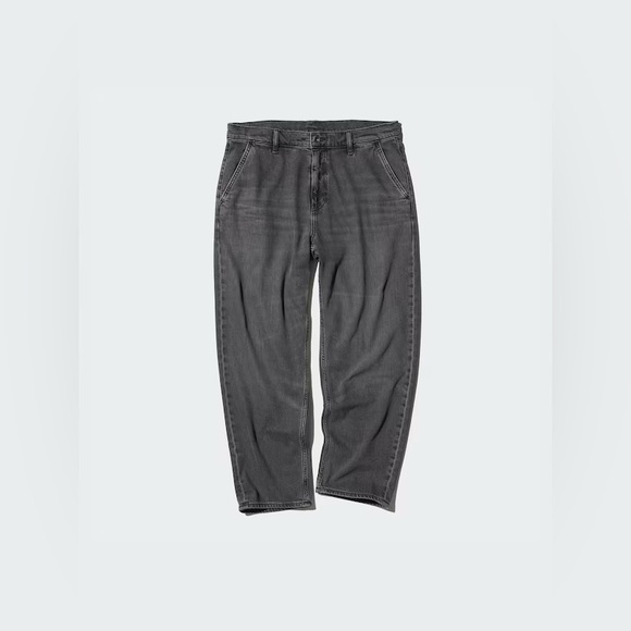 Uniqlo Relaxed Ankle Jeans - Picture 11 of 14